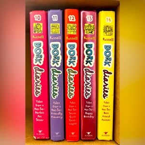 Dork Diaries by Rachel Renee Russell - Bundle of 5 (Hard Cover 10-14)